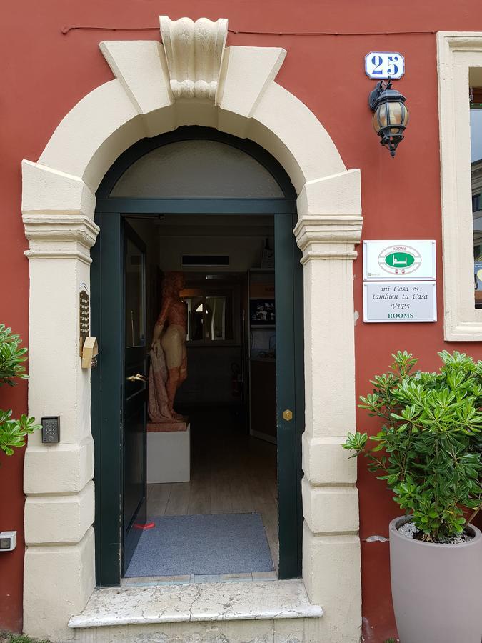 Mi Casa Es Tambien Tu Casa Vips Hotel Verona Exterior foto